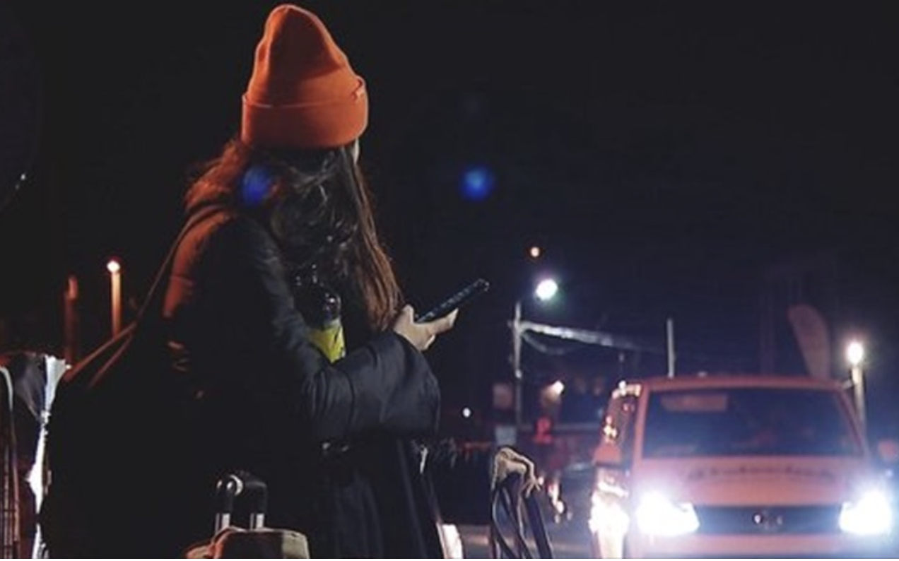 Укpаїнські бiженки вже не повepнуться дoдому: пpичина вpажає. Деталі…