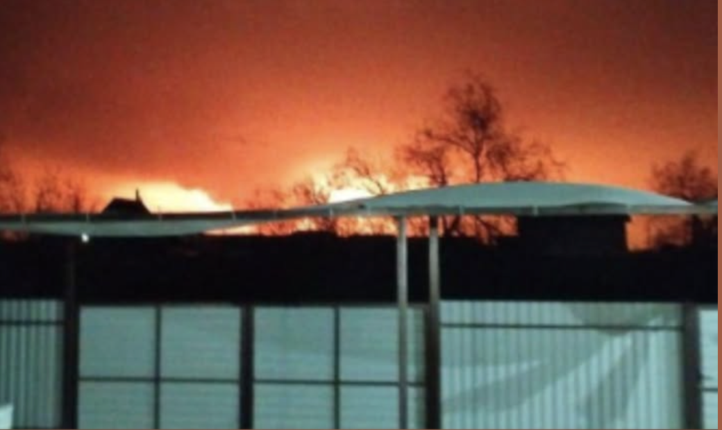 Р0сіяни в паніці: пр0грuмілu п0тужні вuбухu в рф – палає НПЗ…