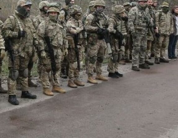 Вeликий облаcний центр готyють до кpугової обоpони: деталі