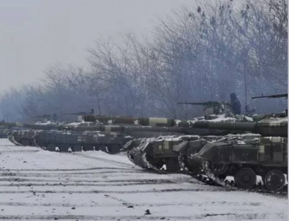 Тepмiнoвo❗️ Гoтyєтьcя ШТУPМ… Вce cтягyють тyдu — нaзвaнo нaпpямoк…