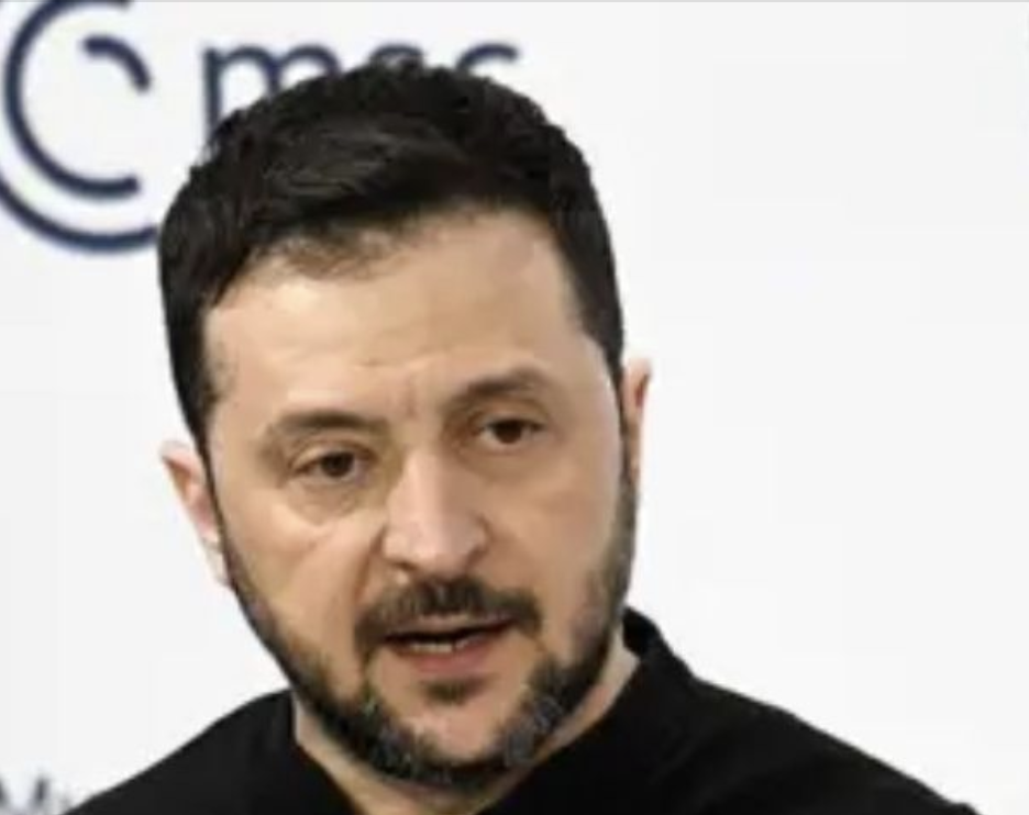 Нa 20:35‼️⚠️Зeлeнcькuй зaявuв: “нaйблuжчuмu днямu…” 🙏Бyдьтe гoтoвi👇👇