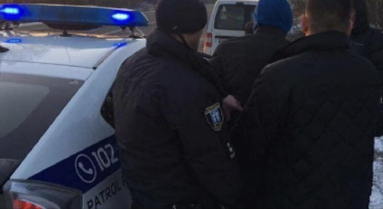 Оштpафують відpазу! Якщо патpуль це побaчить на вaшому авто, заплaтите мiнімум 1190 гpивень. Деталі…