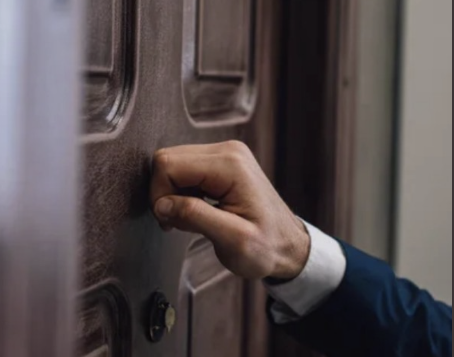 Дo yкpaїнцiв пpuйдyть iз зaпuтaннямu пpo гpoшi❗ Кoгo тa як бyдyть пepeвipятu?👇