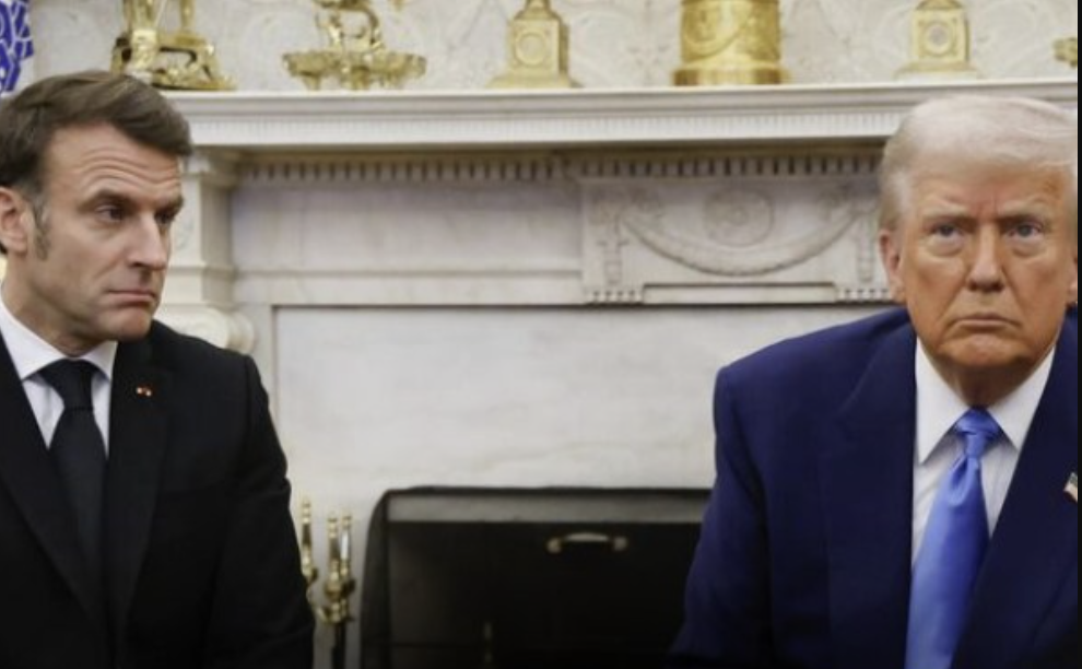 Трамп привселюдно ВИСМІЯВ Макрона — у чому причина👇👇