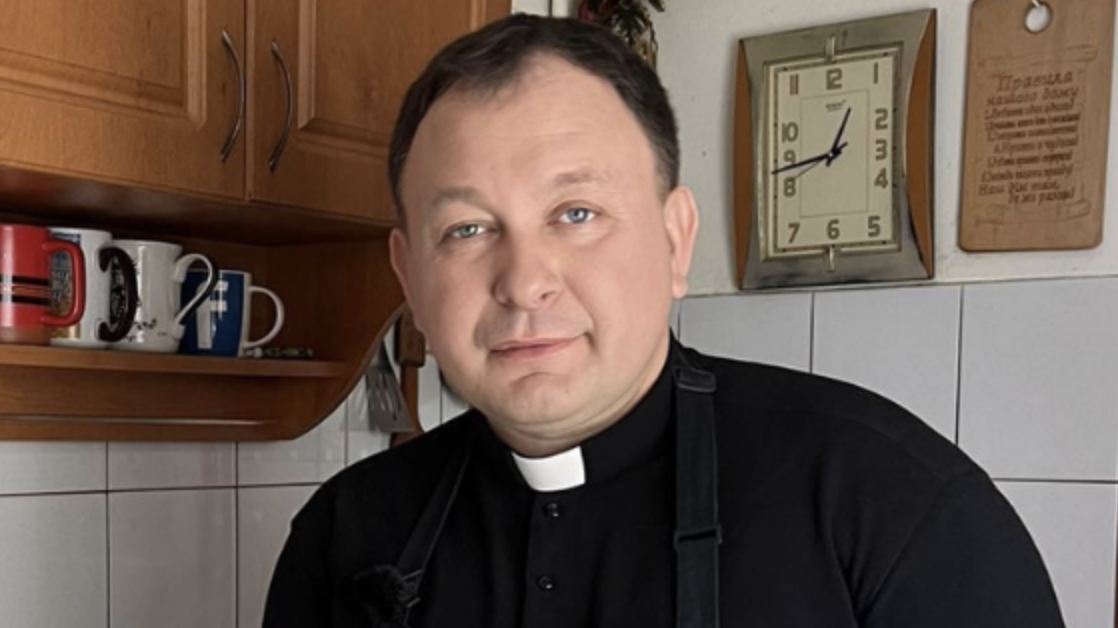 Страсна п’ятниця 2026: пекти паски не заборонено, але священники радять добре подумати перед цим