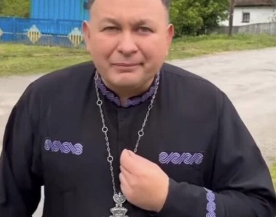 Чи можна передаровувати подарунки – священник пояснив усі нюанси