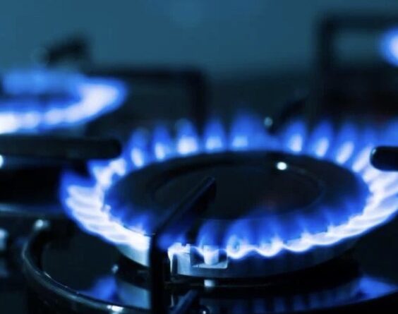 Тарифи на газ зміняться: стало відомо, скільки платитимуть українці в червні