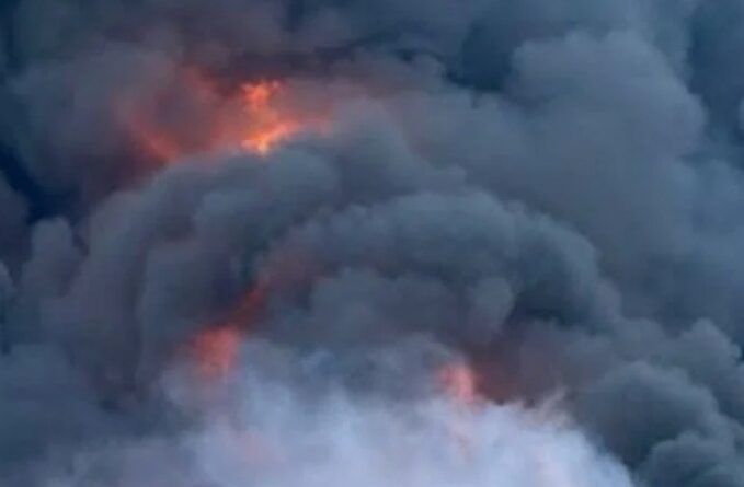 У Вишневому понад три години лунають вибухи: як евакуюватися і що відомо станом на зараз